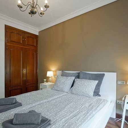 Amplio Apartamento En Gros Con Parking Privado ซานเซบาสเตียน ภายนอก รูปภาพ